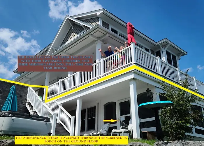 Loza House Adirondack Screened-In Porch Unit Lake Front